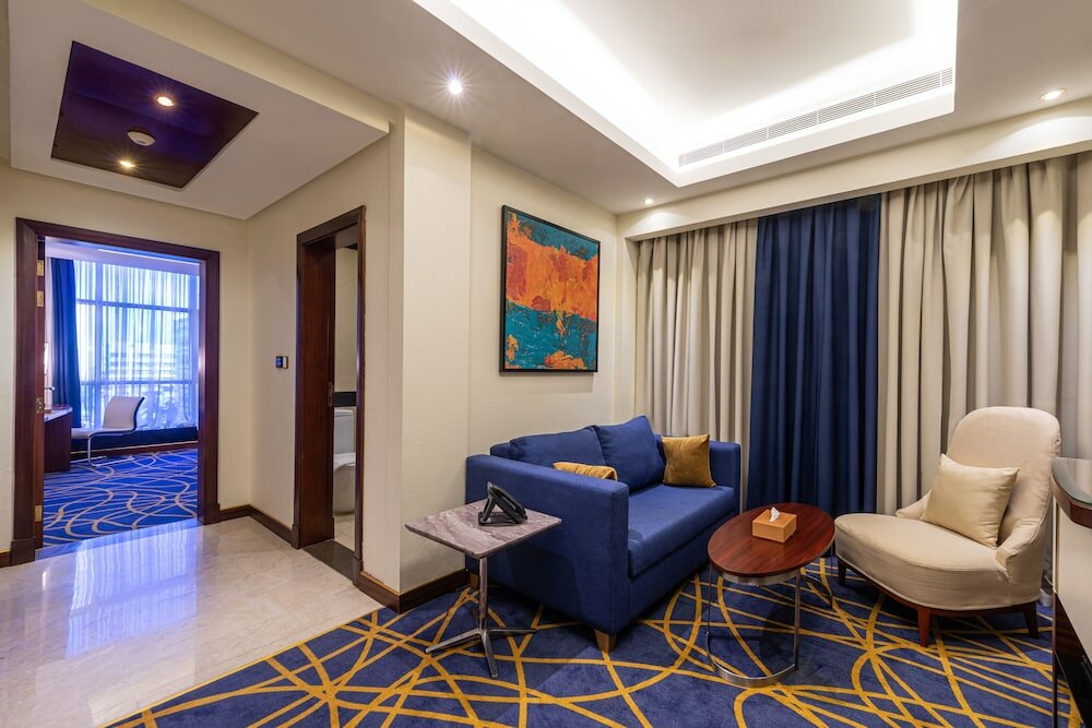 Фото Blue Diamond Hotel