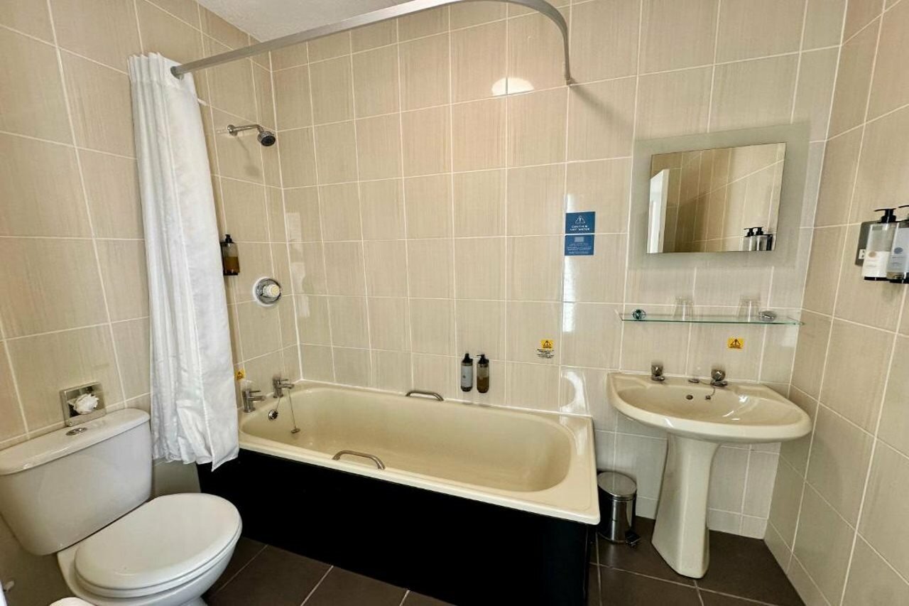 Фото Carlisle Station Hotel, Sure Hotel Collection by Bw