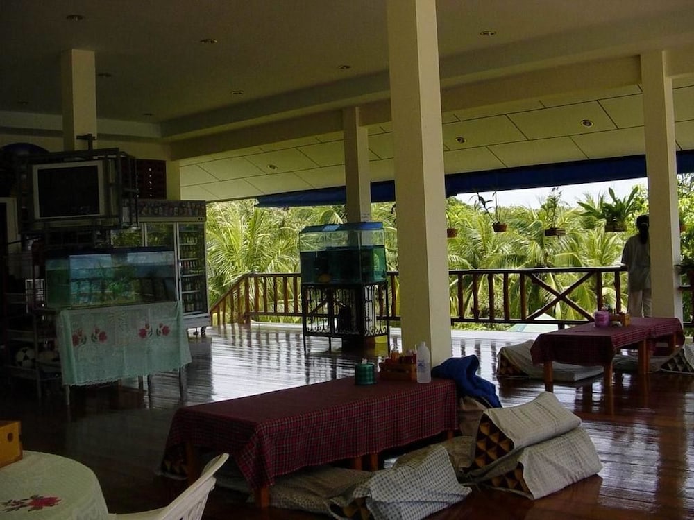 Фото Отель Golden Hill Resort