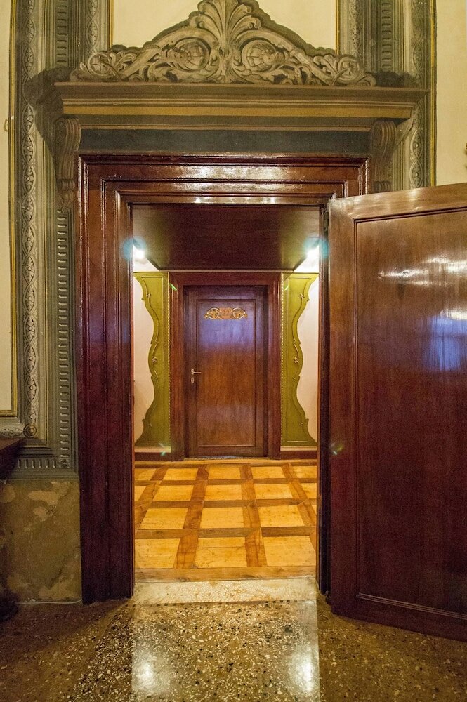 Фото Hotel Palazzo Abadessa