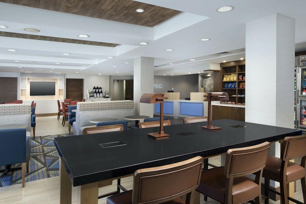 Фото Holiday Inn Express Andover North-Lawrence, an Ihg Hotel