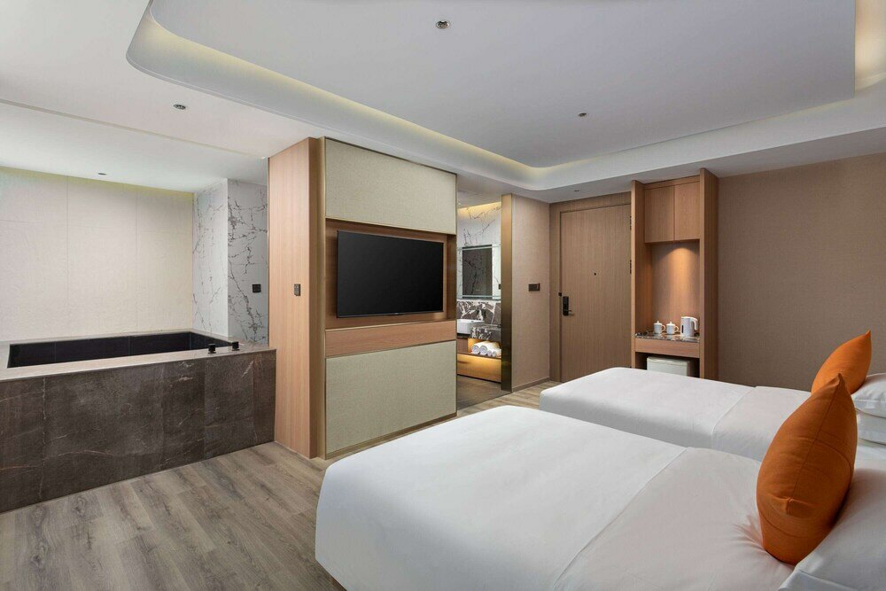 Фото Hawthorn by Wyndham Honghe Mile Hot Spring