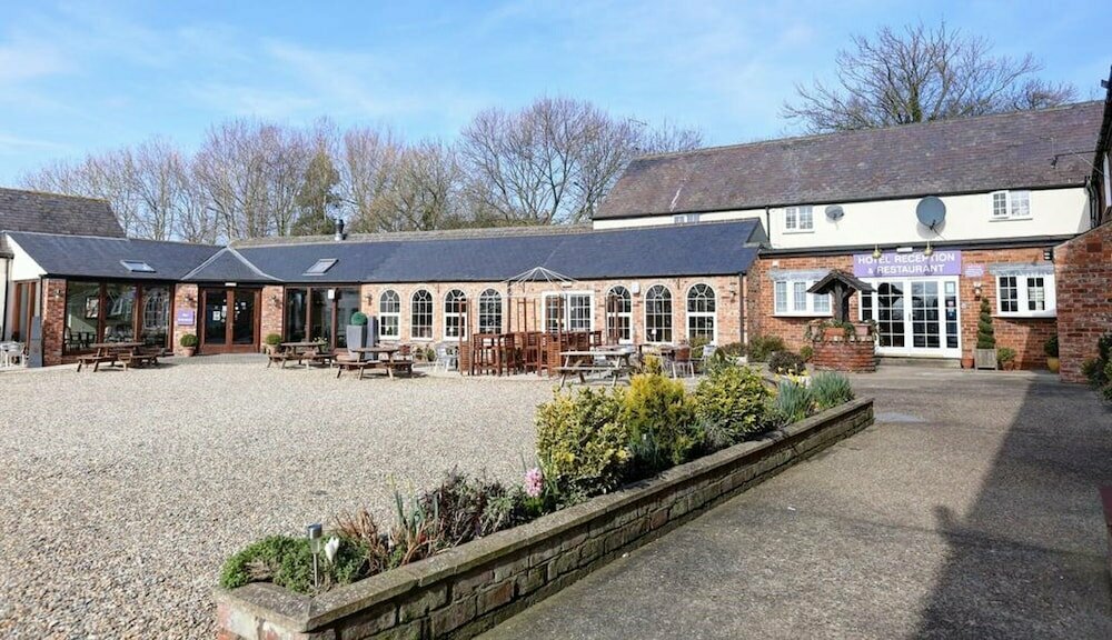 Hotel Manor Court Hotel, England, photo