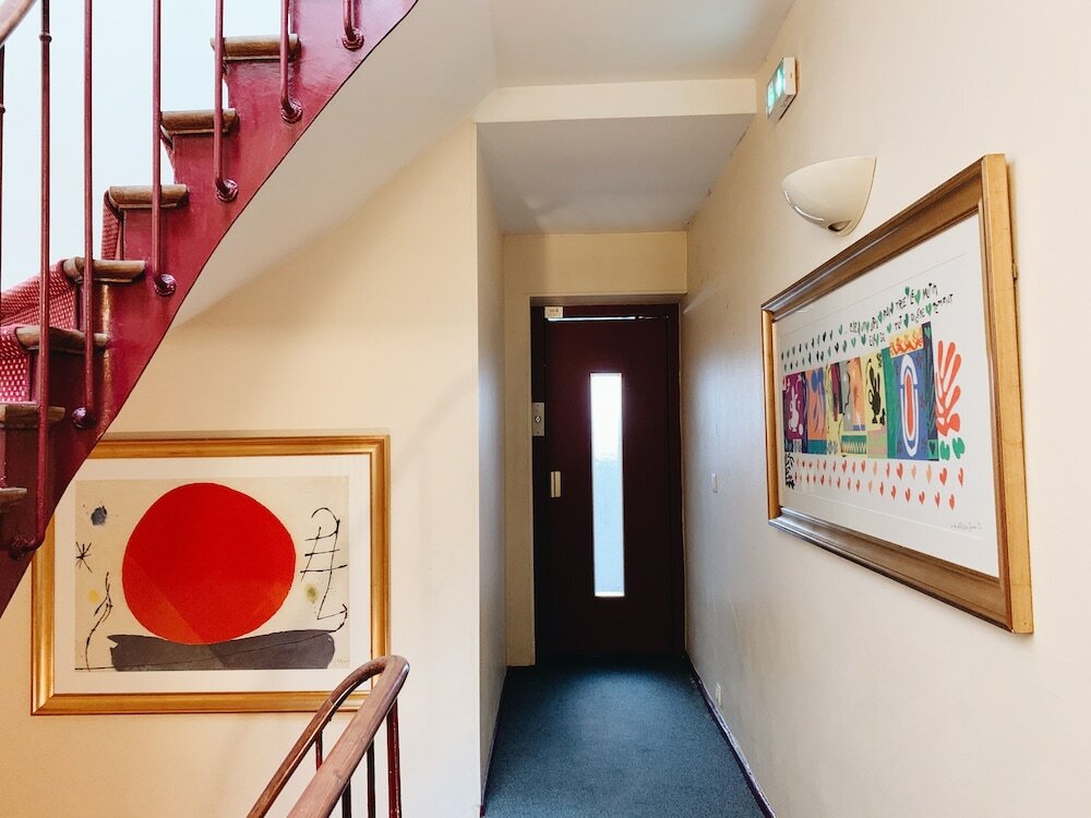 Фото Hotel Bellevue Paris Montmartre