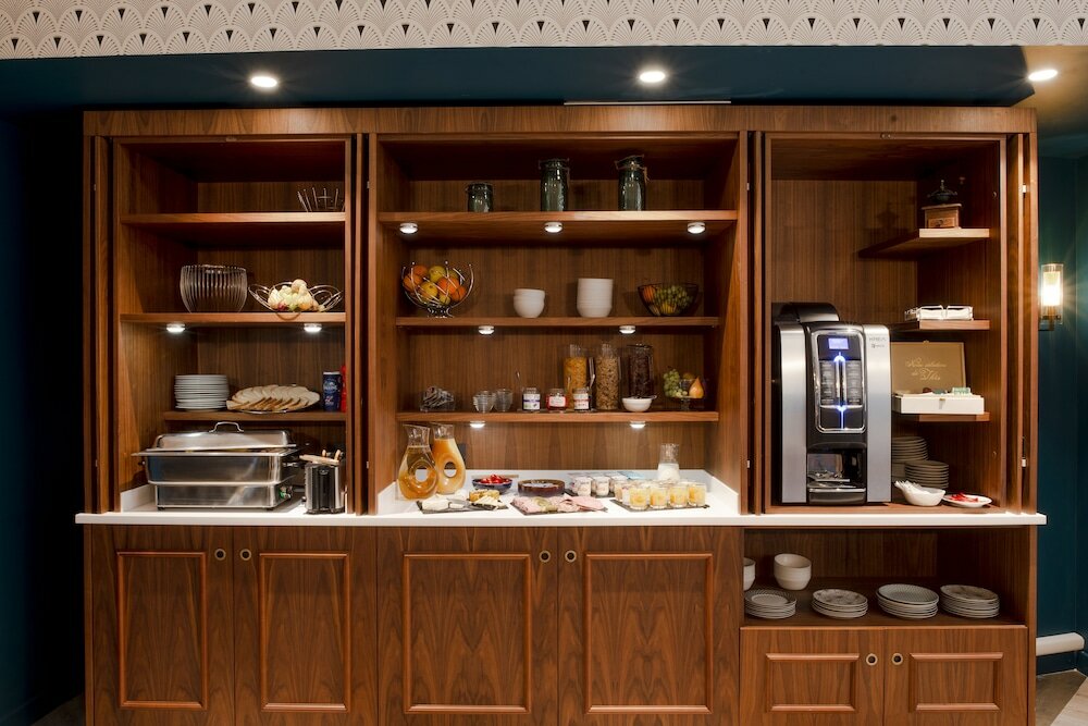 Фото Bristol Hôtel Avignon