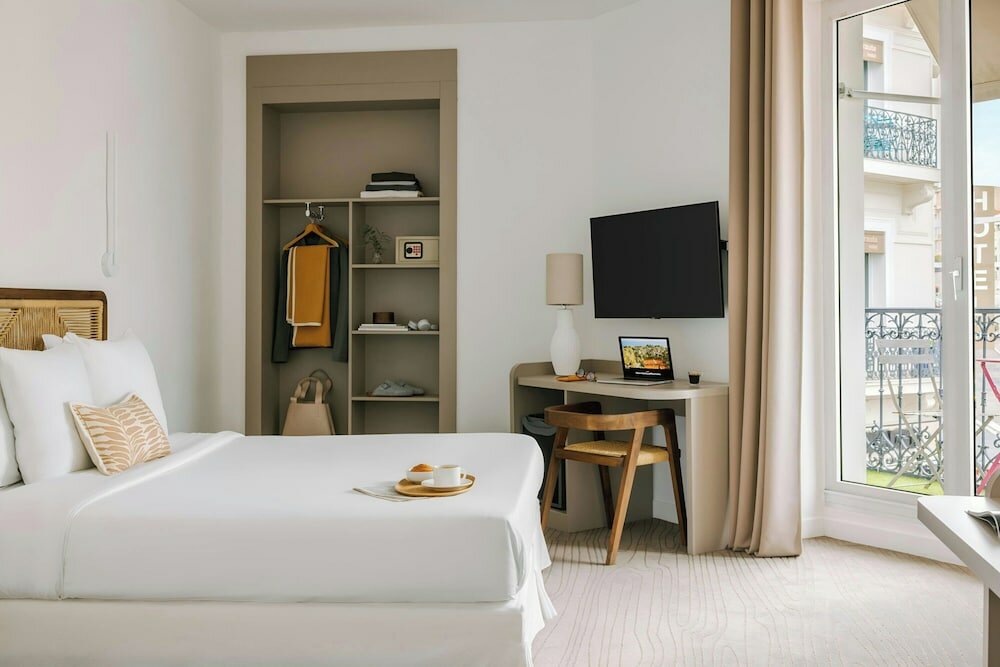 Фото Yelo Lumière by Sonder