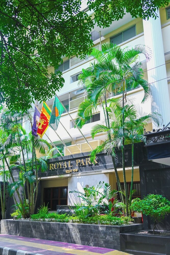 Фото Royal Park Residence Hotel