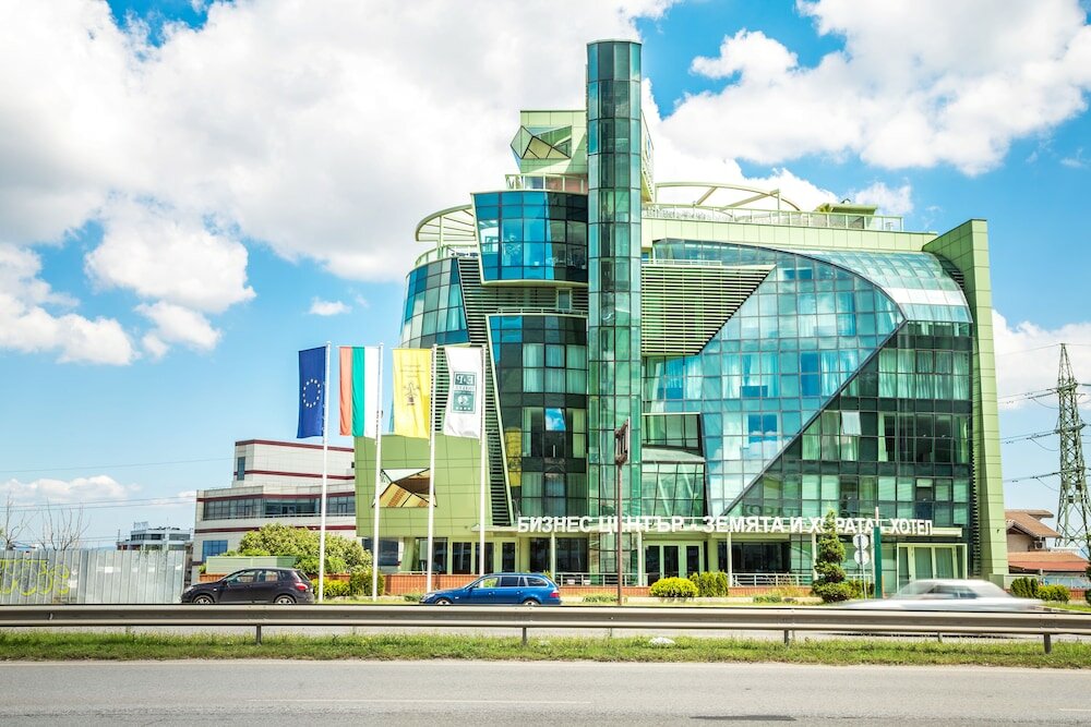 Фото отеля 3