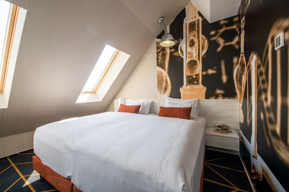 Фото Science Hotel