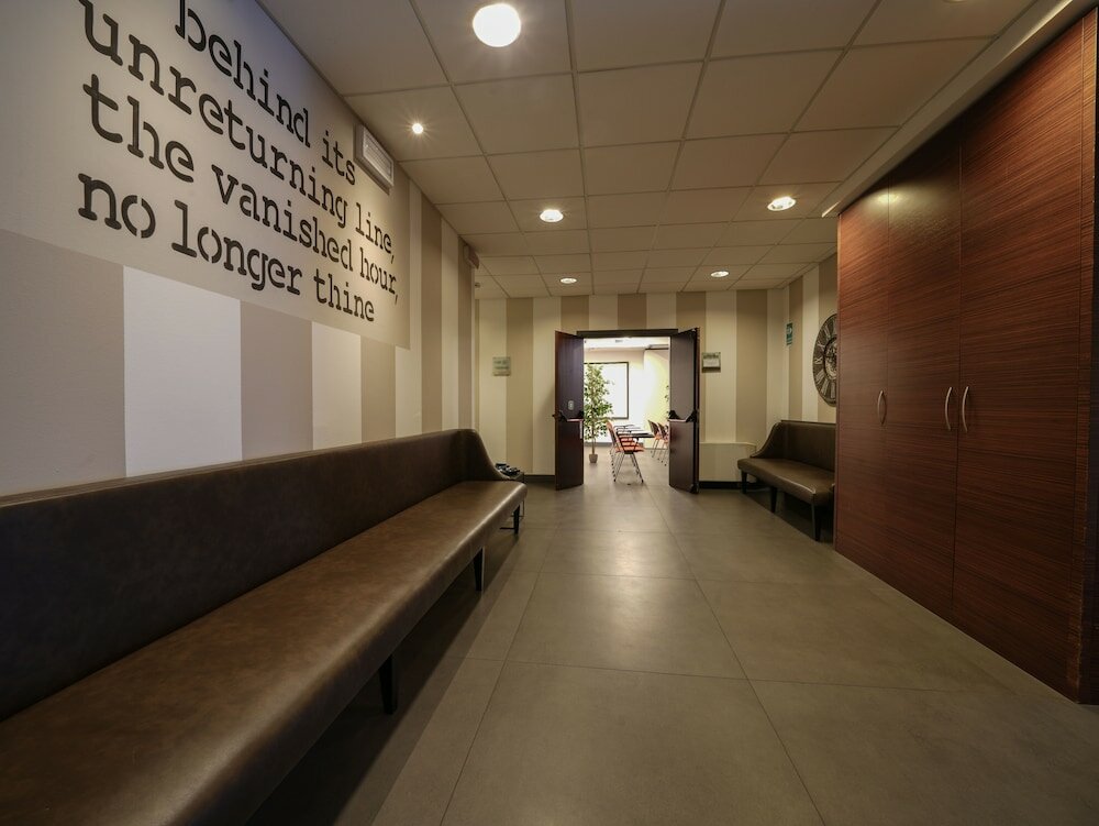 Фото La Meridiana Bleisure Hotel