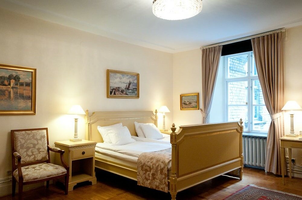 Фото Mayfair Hotel Tunneln