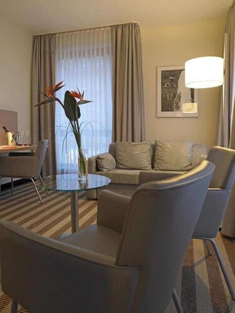 Фото Mercure Hotel Aachen am Dom