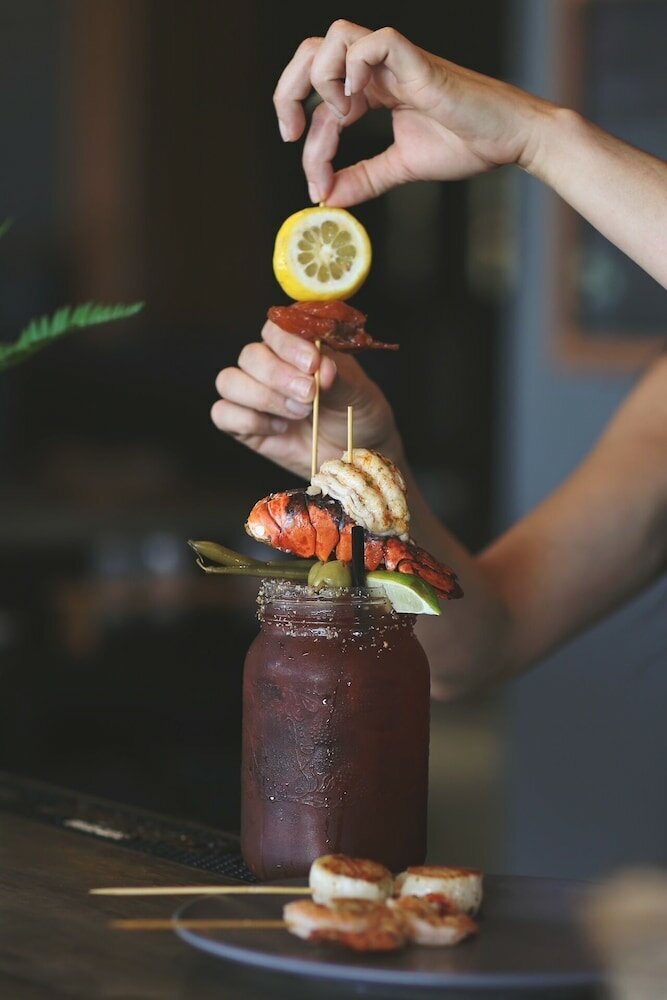 Фото Oceanfront Suites at Cowichan Bay