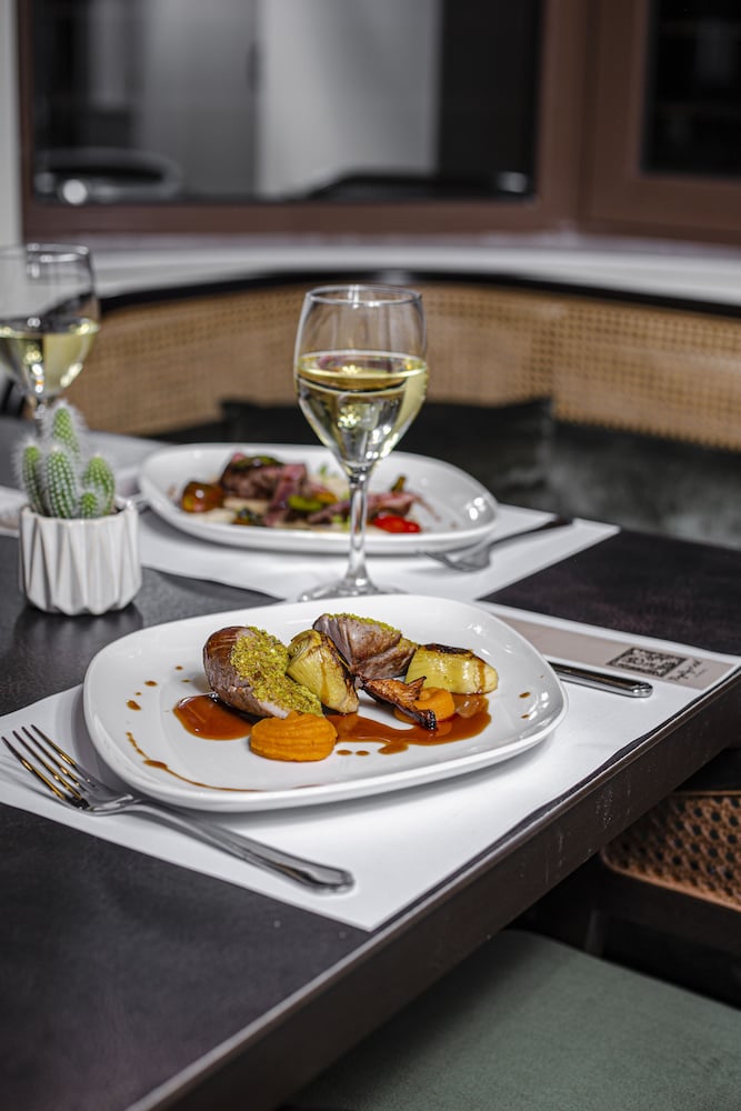 Фото Royalty Hotel Athens