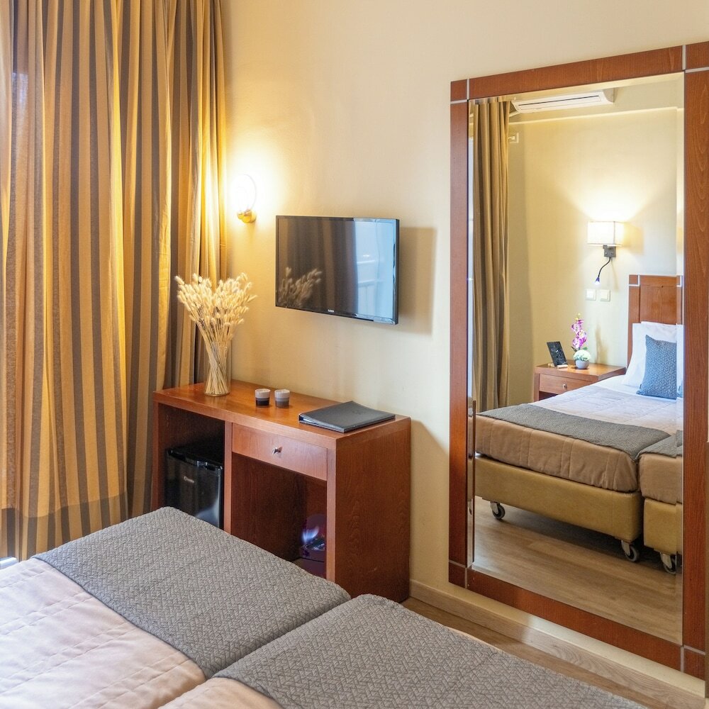 Фото Marina Athens