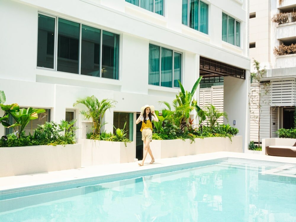 Фото Centre Point Sukhumvit 10