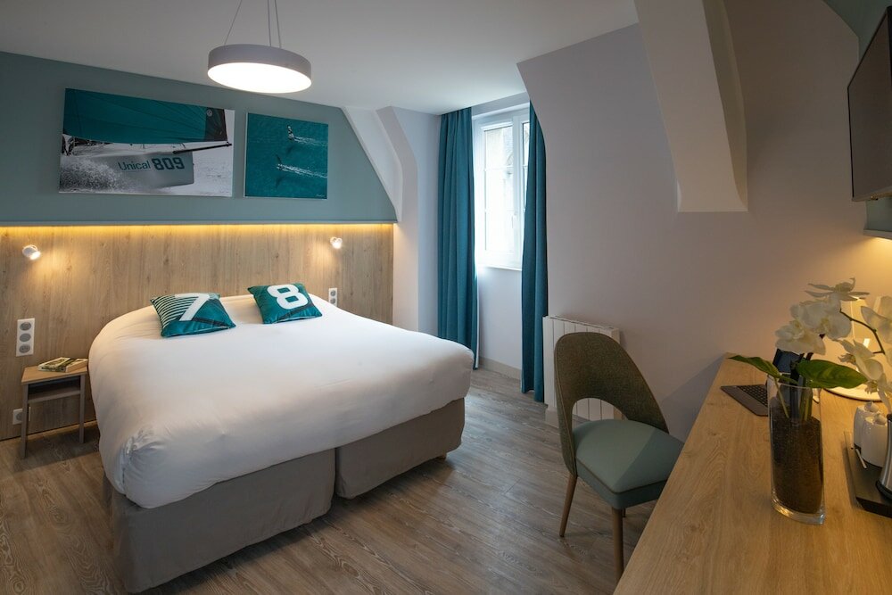 Фото Hotel des Marins