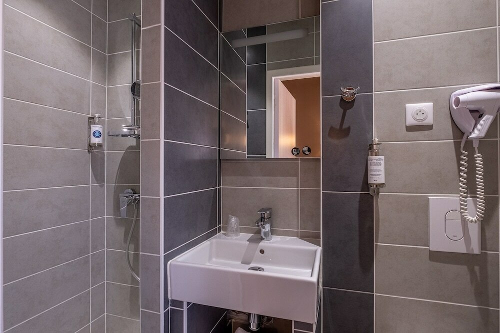 Фото The Originals City, Hôtel Régina, Périgueux