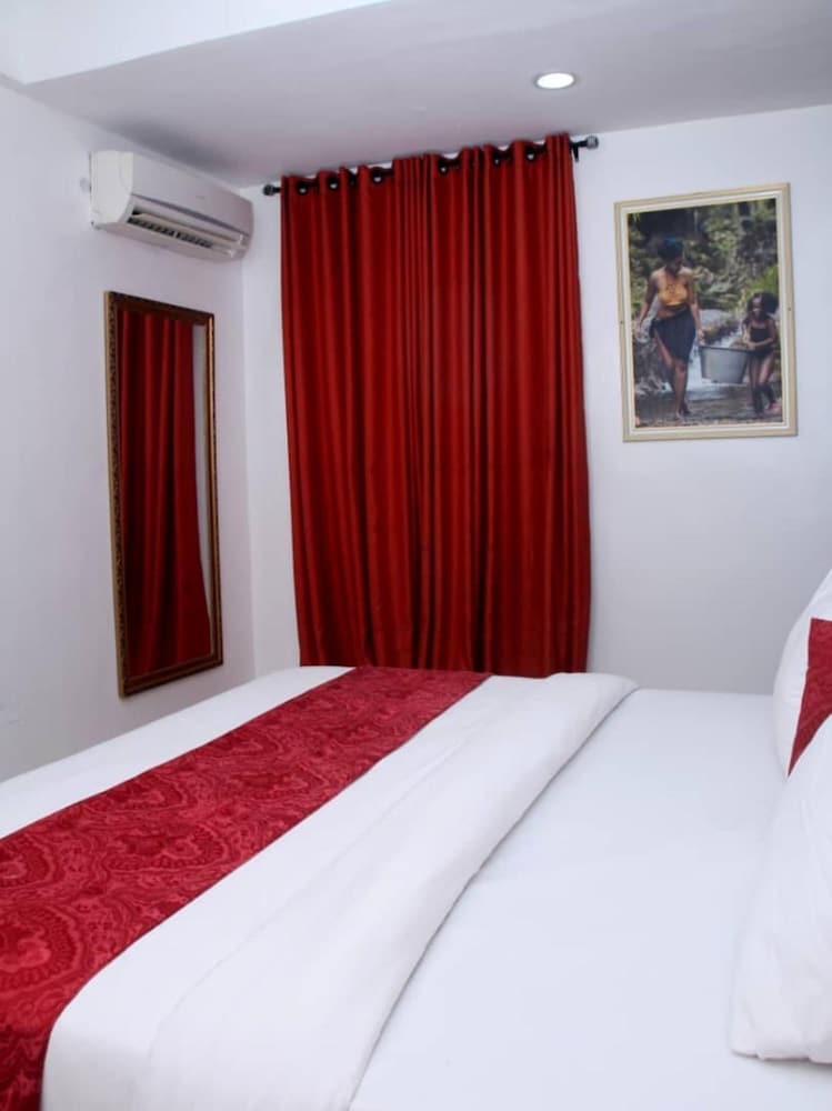 Фото H3 Luxury Cottage