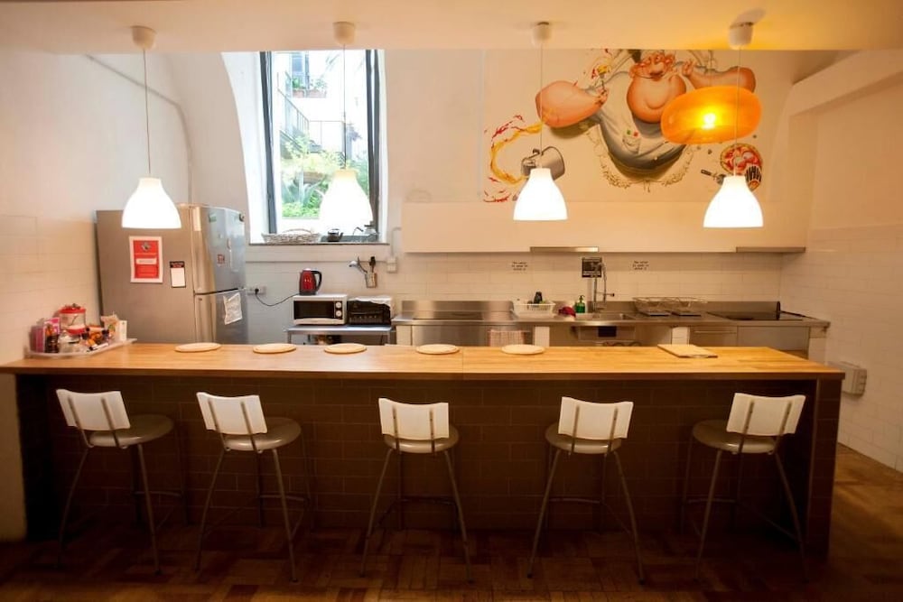 Фото La Controra Hostel