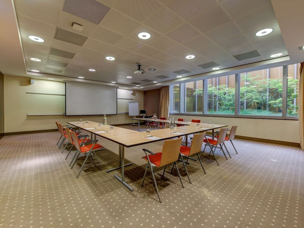 Фото Movenpick Hotel Geneva