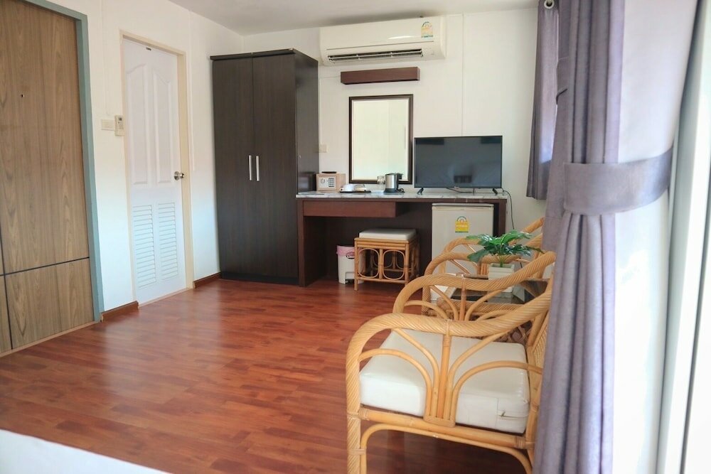 Фото Sunshine Hotel Hua Hin