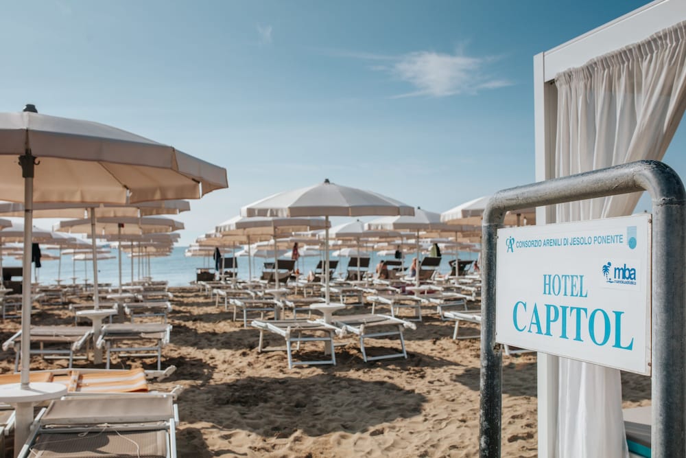 Фото Hotel Capitol