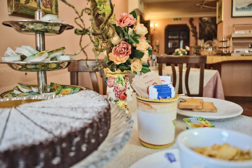 Фото Hotel Victoria