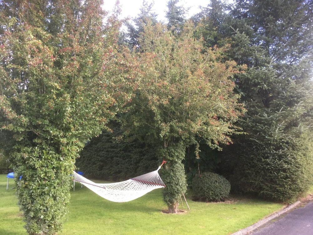 Фото Five Oaks Bed & Breakfast