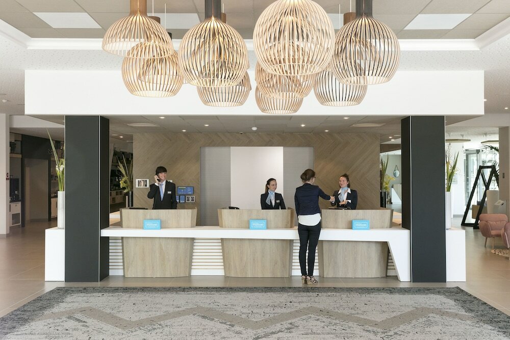 Фото Hilton Garden Inn Bordeaux Centre