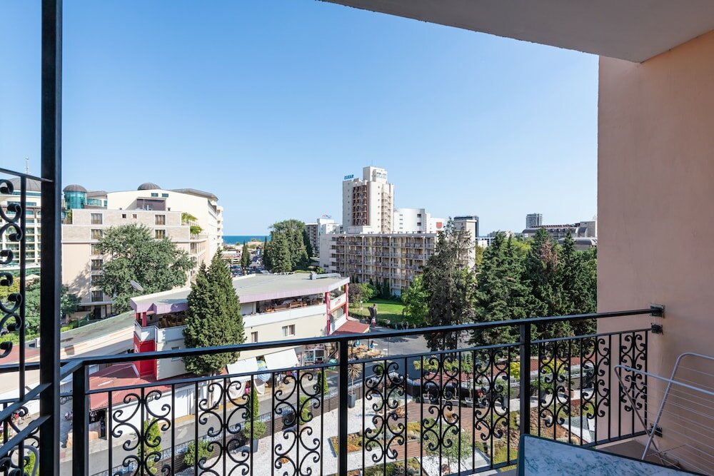 Фото отеля 4