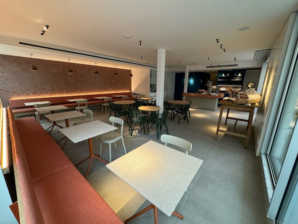 Фото Alenti Sitges Hotel