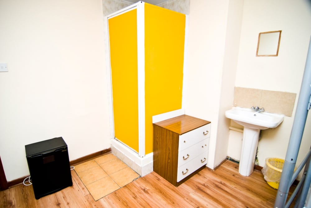 Фото Kensal Green Backpackers