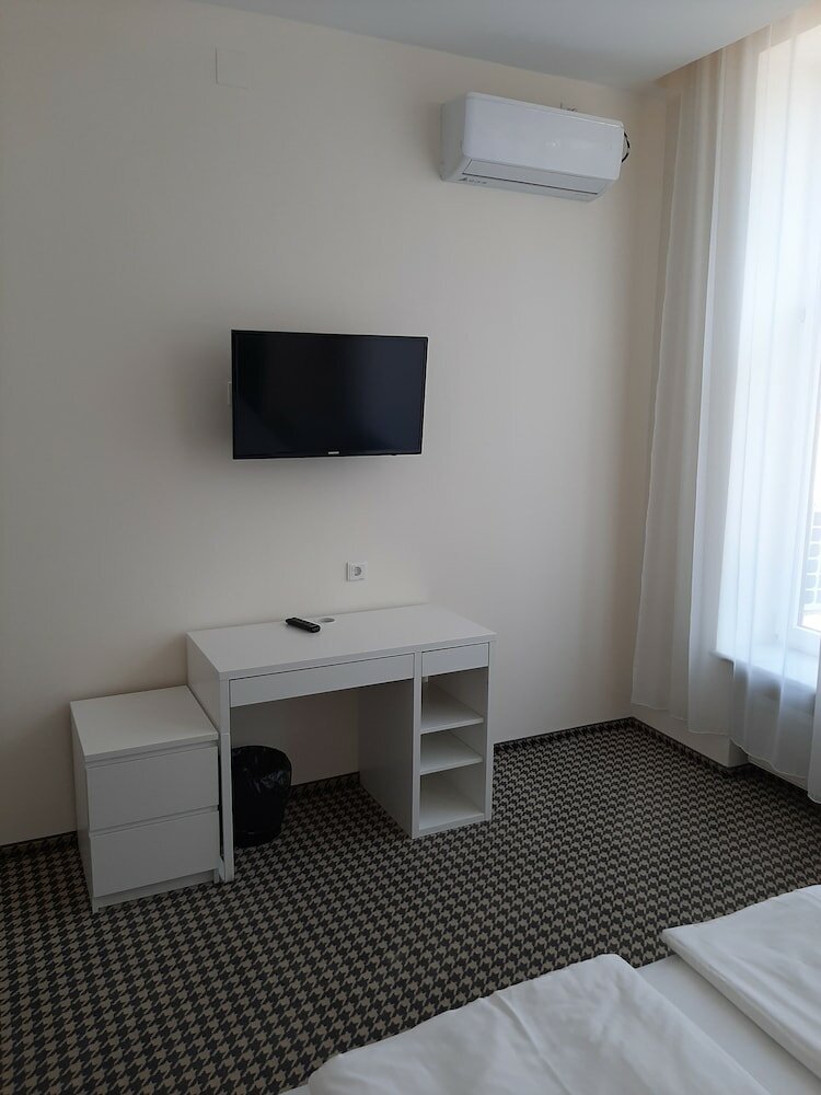 Фото Hotel Astoria City Center