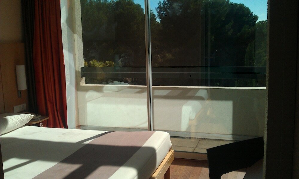 Фото Ibis Sete Balaruc Les Bains