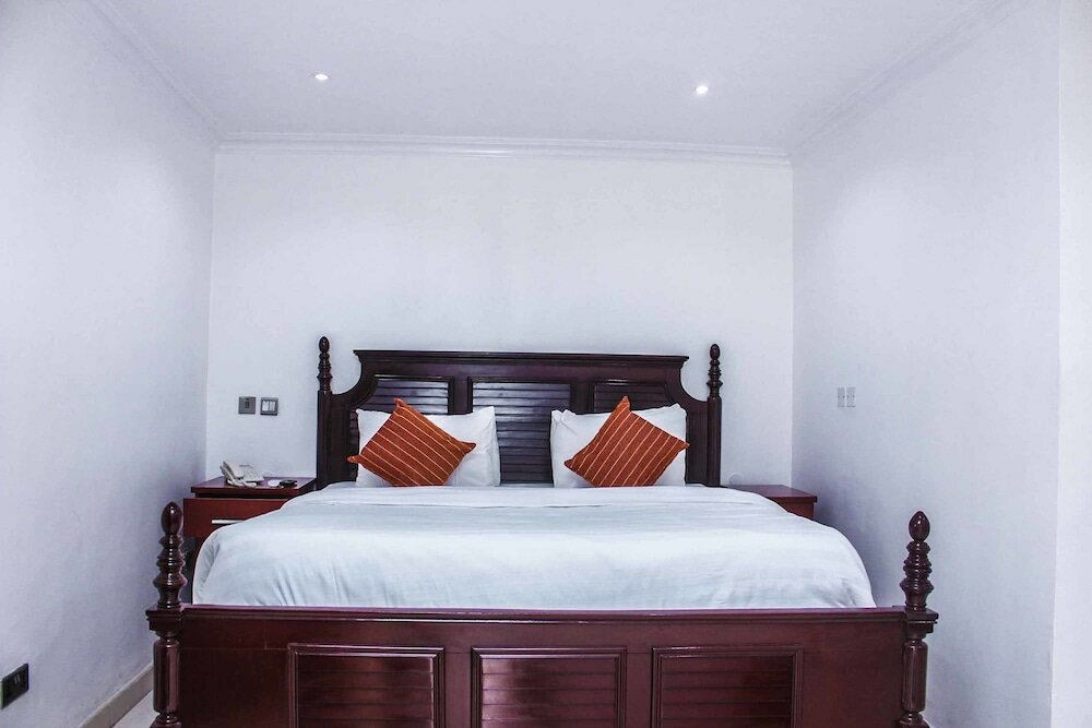 Фото The View Lekki