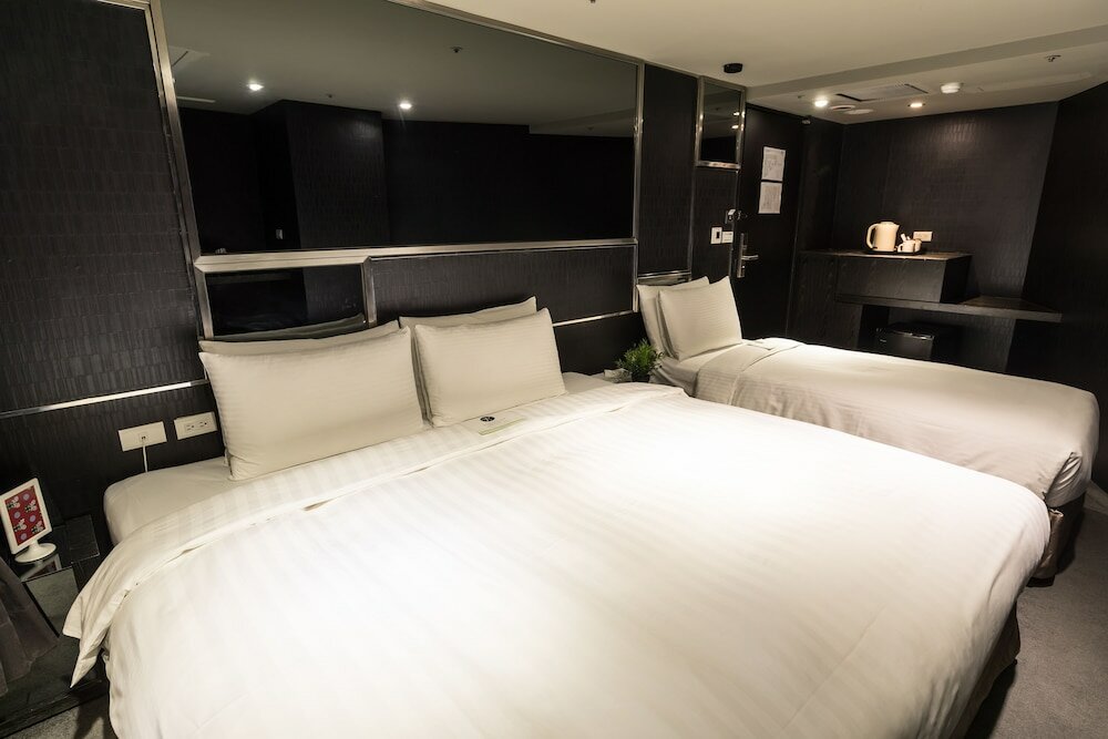 Фото Vendome East Inn