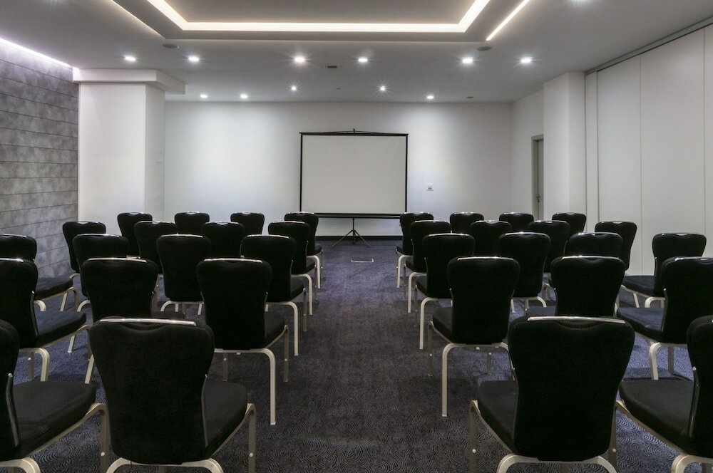 Фото The George, Urban Boutique Hotel