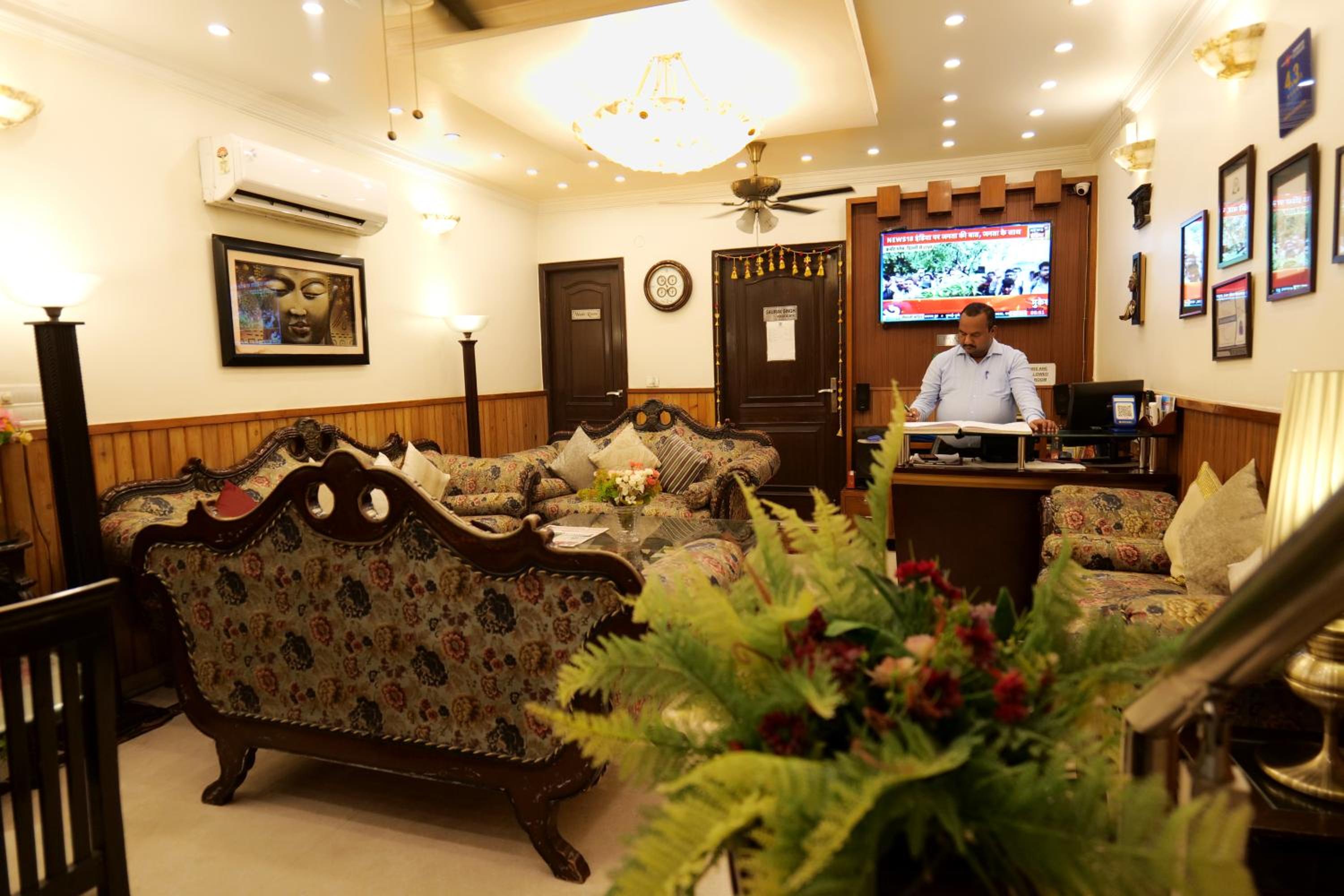 Фото Wood Castle