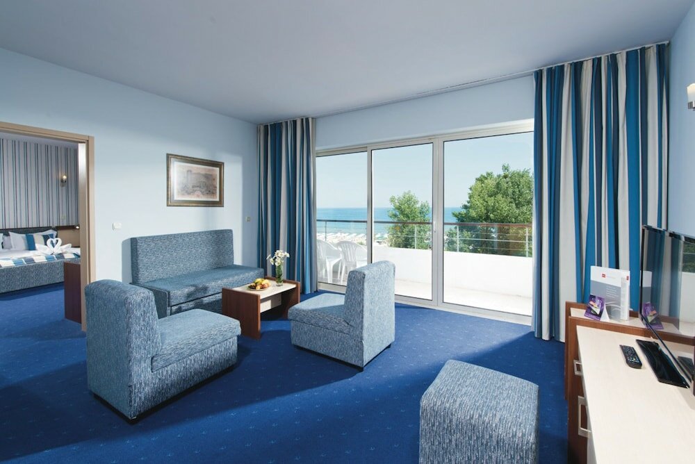 Фото Breathless Resort & SPA