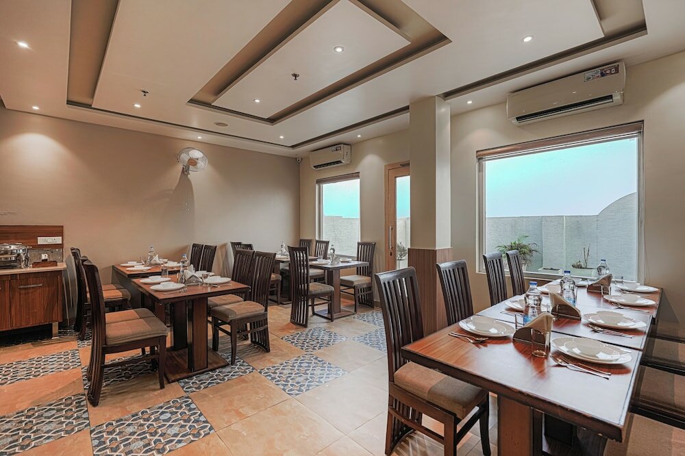 Фото 182360715192