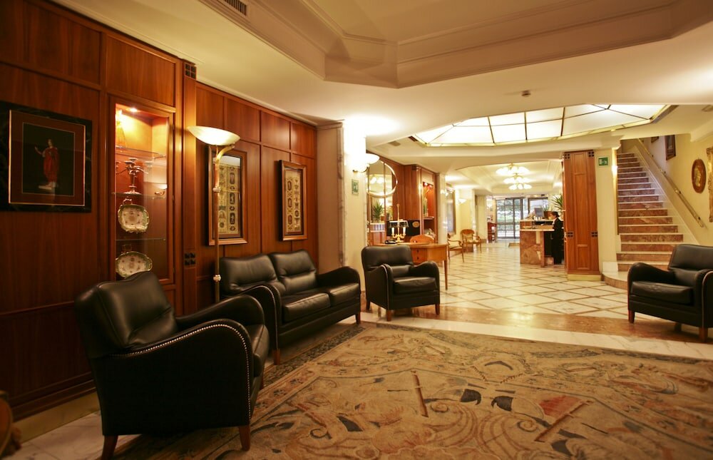 Фото Hotel Capitol Milano
