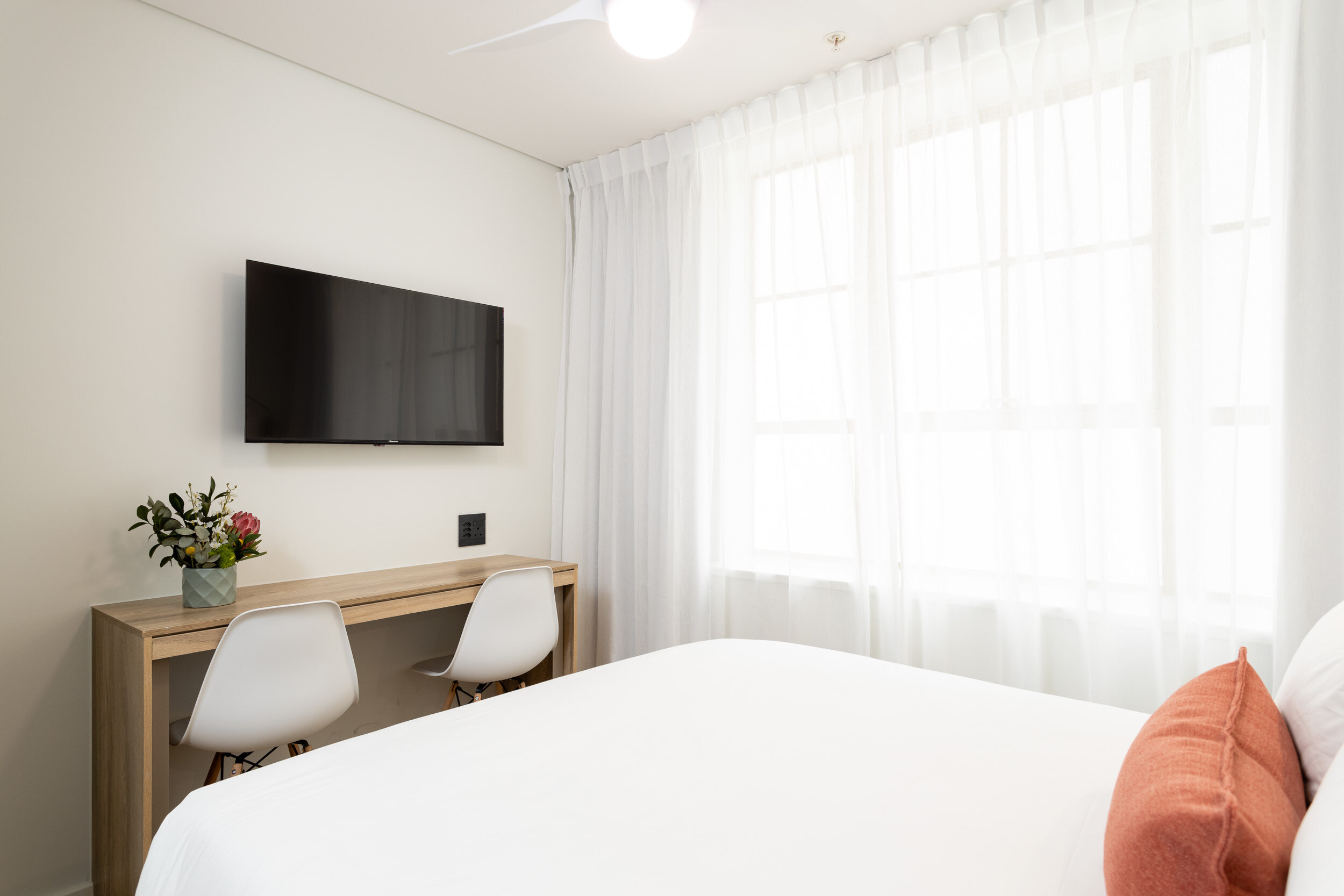 Фото Habitat Aparthotel by Totalstay