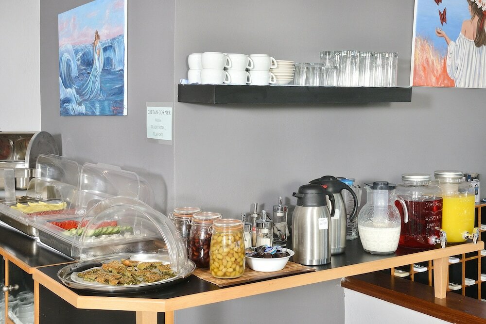 Фото Nereides Hotel