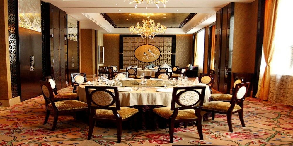 Фото Wyndham Grand Plaza Royale Palace Chengdu