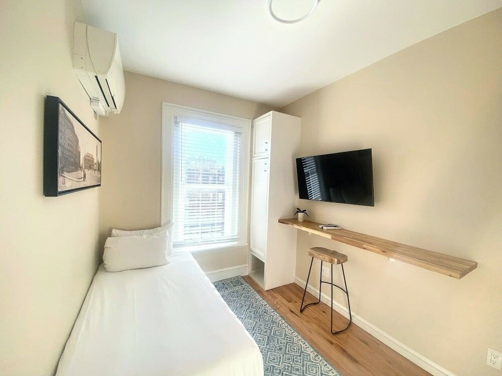 Фото Copley House