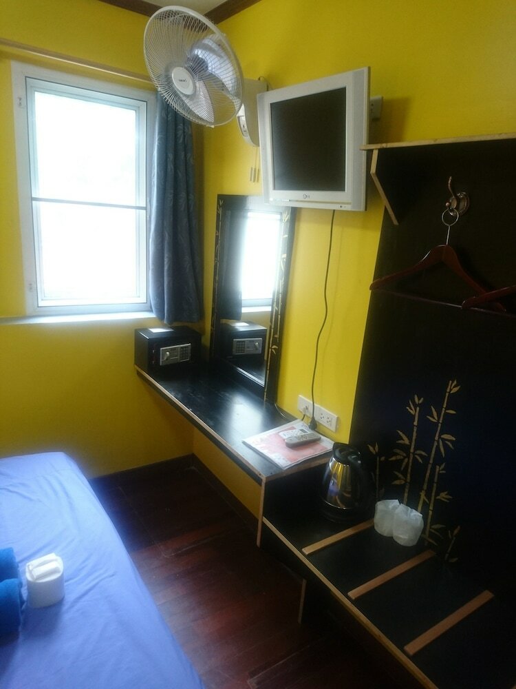 Фото Central Guesthouse