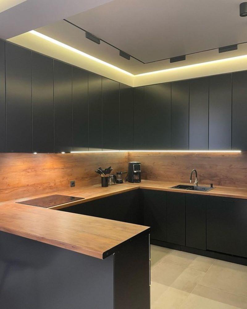 Фото Домик в лесу