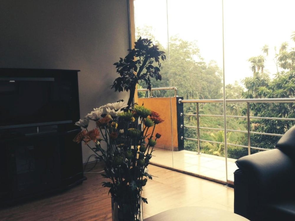 Фото Kandy View Hotel