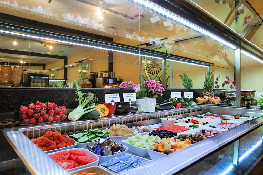 Фото Grand Hotel Downtown